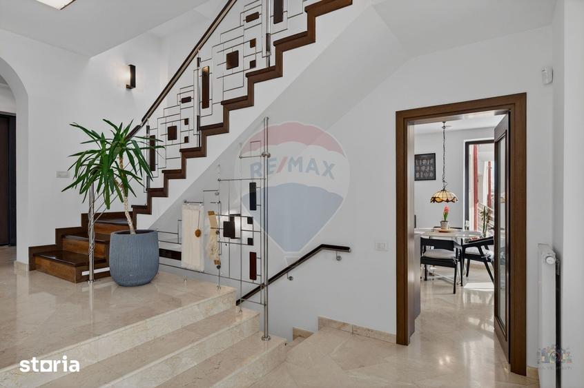 Casă cu 8 camere cu Piscina în Cernica