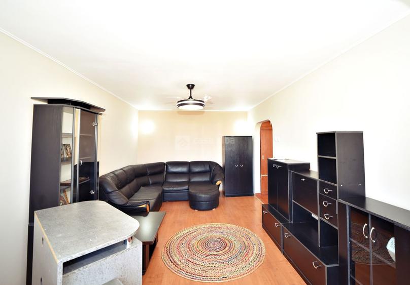 Apartament cu 2 camere decomandat, mobilat în Podu Roș