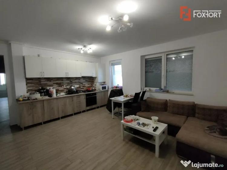 Apartament cu 4 camere decomandat, mobilat în Giroc
