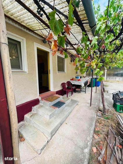 Casă cu Teren 1400 Mp în Sânmartin
