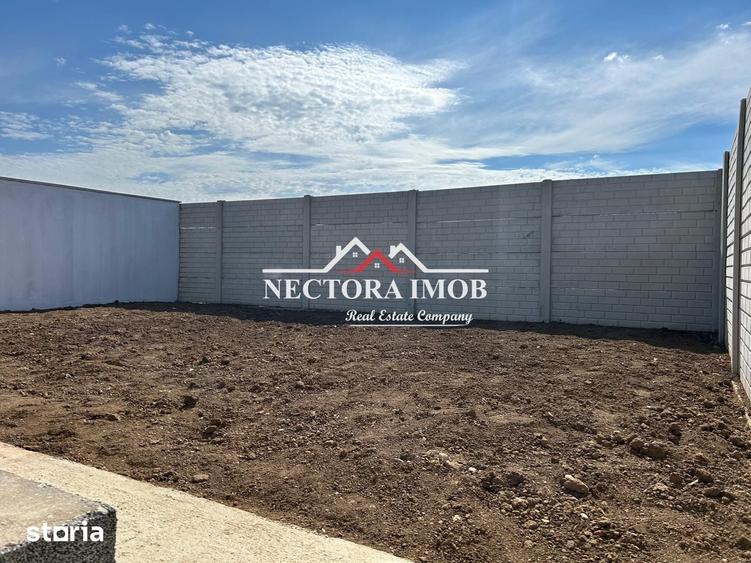 Casă cu 4 camere cu Teren 250 Mp în Nojorid