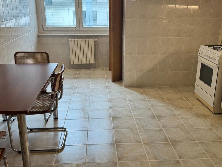 Apartament cu 2 camere decomandat în Calea Plevnei