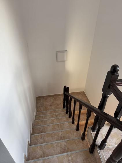 Casă cu 3 camere în Central