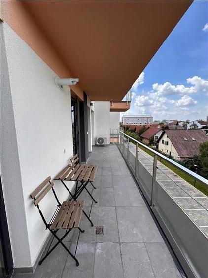 Apartament cu 2 camere decomandat, mobilat în Albert