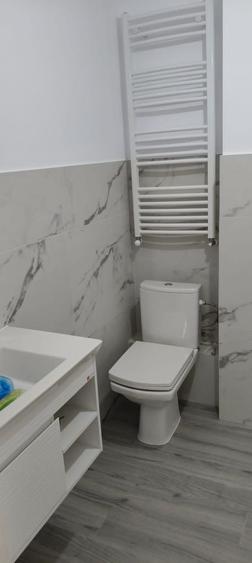 Apartament cu 2 camere decomandat în Sârbi