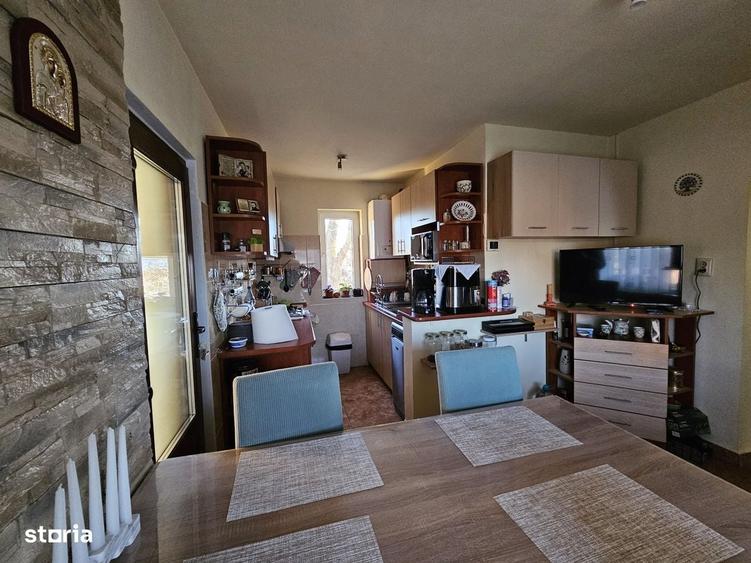 Vand casa 7 camere, 2 bucatarii,4 bai,garaj,beci,Someseni,Cluj-Napoca - 14
