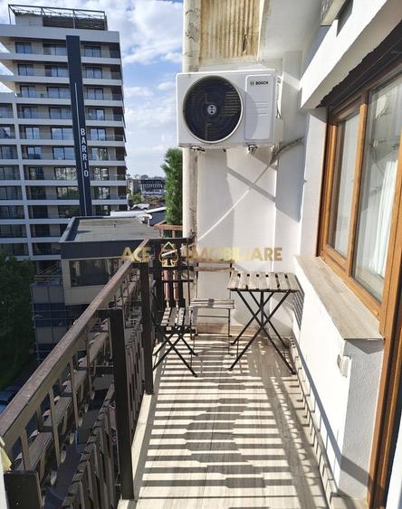 Apartament cu 2 camere decomandat, mobilat în Vitan
