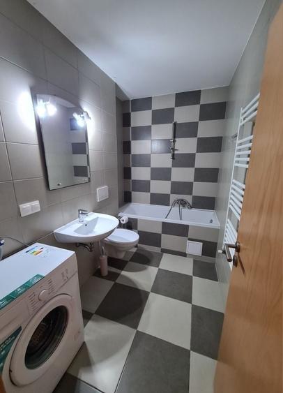 Apartament cu 2 camere decomandat în Avantgarden
