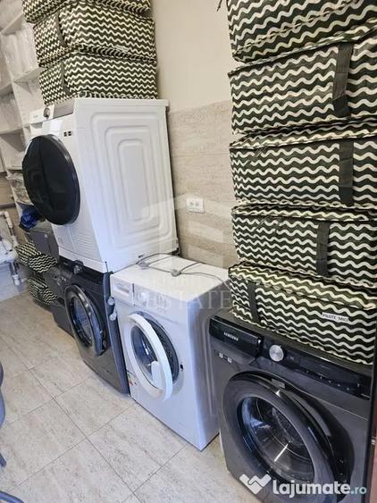 Casă cu 16 camere cu Teren 1022 Mp în Central