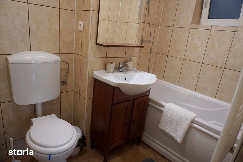 Apartament cu 3 camere decomandat în Faleza Nord