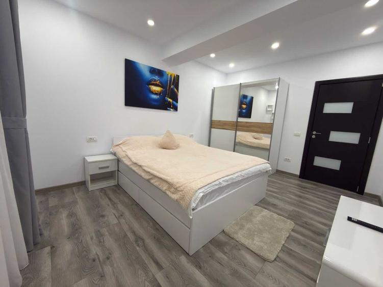 Apartament cu 2 camere decomandat în Trivale