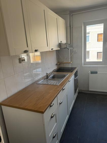 Apartament cu 3 camere decomandat în Ultracentral