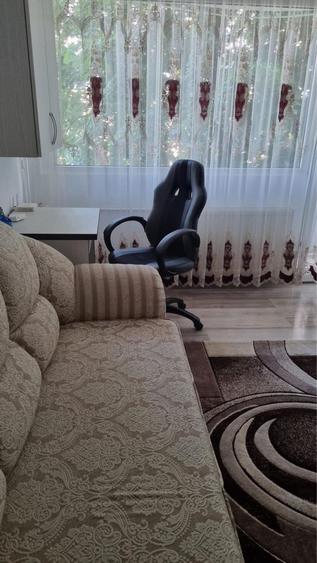 Apartament cu 2 camere decomandat în Eroii Revoluției