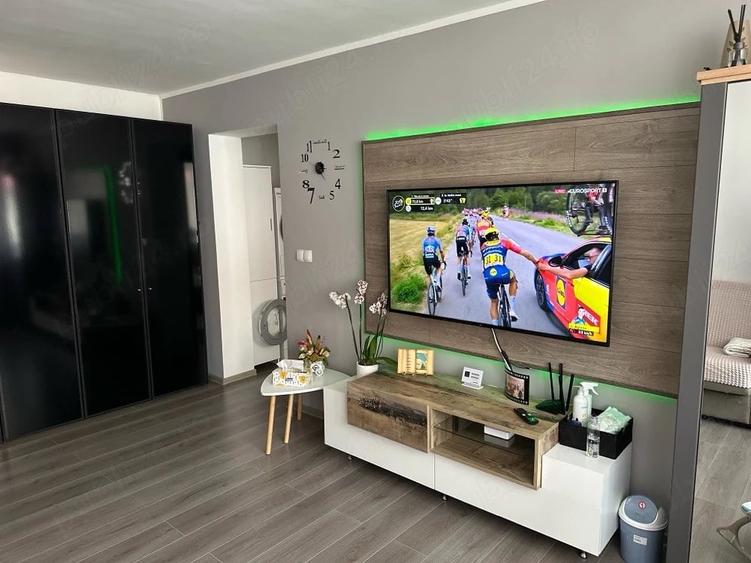 Apartament cu 2 camere semidecomandat în Central