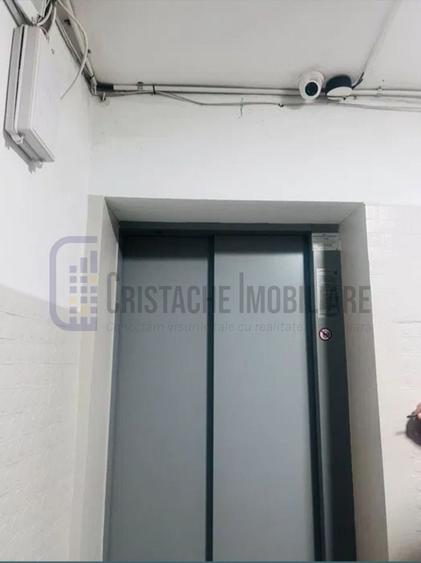 Apartament cu 2 camere decomandat, mobilat în Apărătorii Patriei