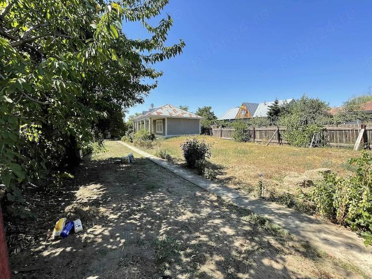 Casă cu Teren 700 Mp în Independența