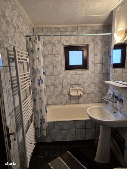 Apartament cu 2 camere în Rovine