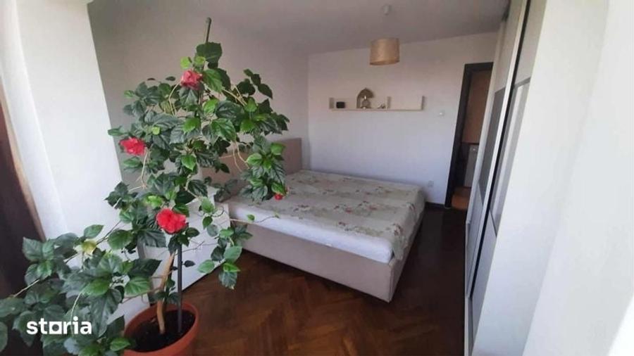 Apartament cu 2 camere decomandat în Soarelui