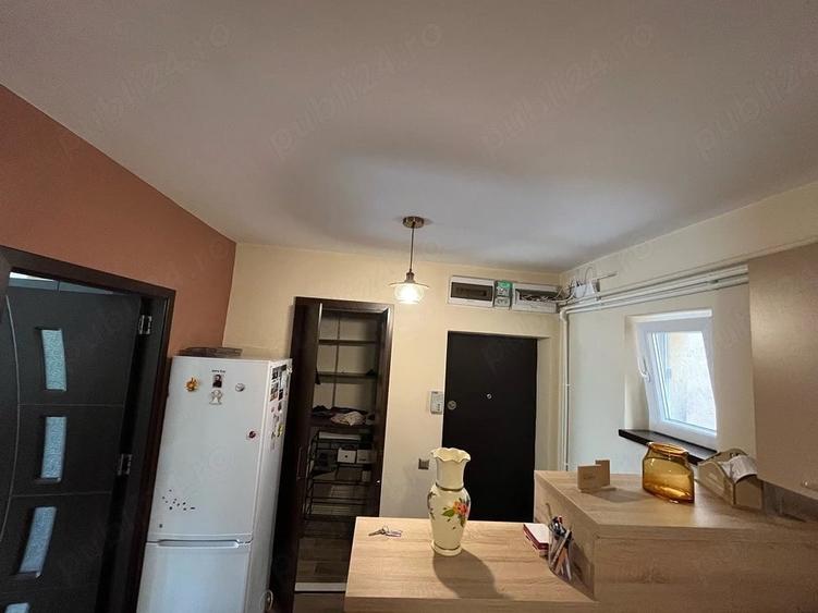 Apartament cu 2 camere decomandat în Central