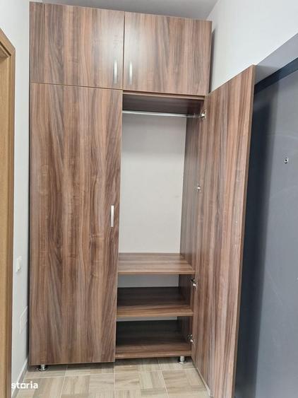 Garsonieră decomandată în Uverturii