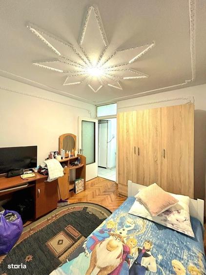 Apartament 3 camere, decomandat, centrala, zona Lipovei - 1