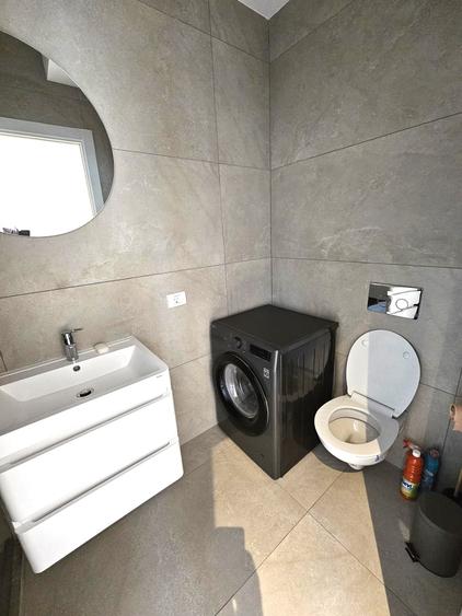 Apartament cu 2 camere decomandat în 13 Septembrie