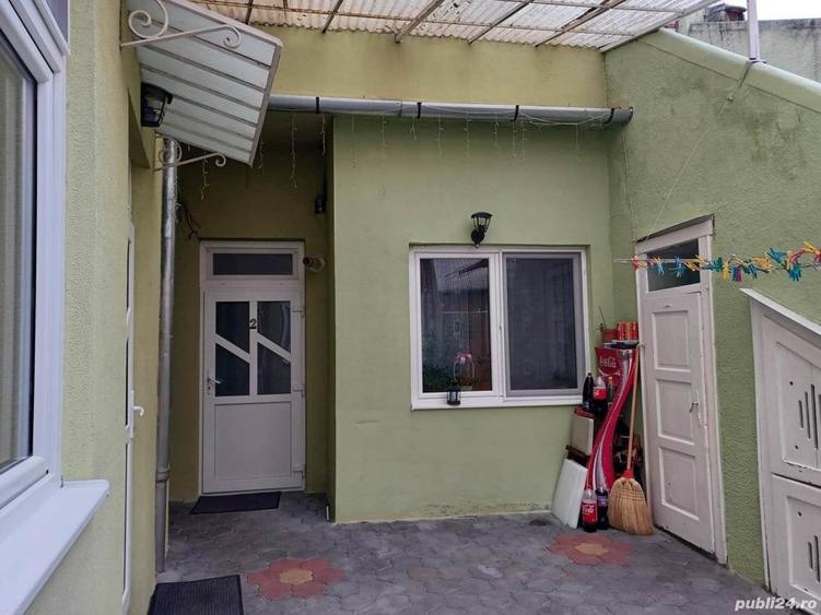 Apartament cu 3 camere în Orașul de Jos