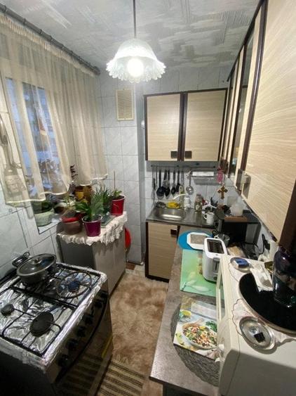 Apartament cu 2 camere decomandat, mobilat în Micro 15