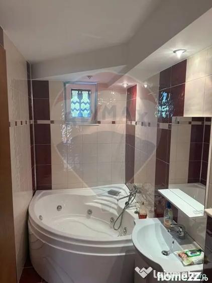 DE INCHIRIAT APARTAMENT LUX zona Vivo Mall - Baia Mare (Maramures) - 9