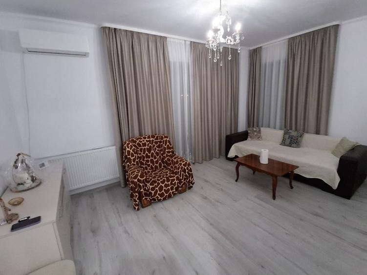 INCHIRIEZ APARTAMENT LUX - 1