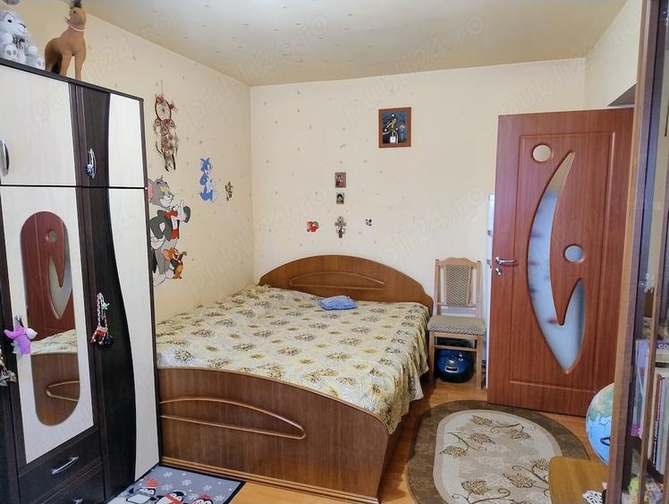 Apartament cu 2 camere decomandat în Florești