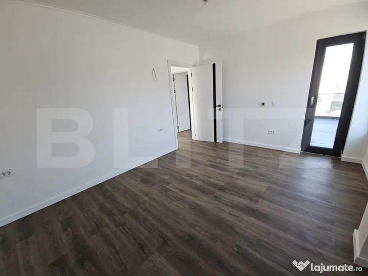 Vila de lux cu 4 camere in Tomesti - 16