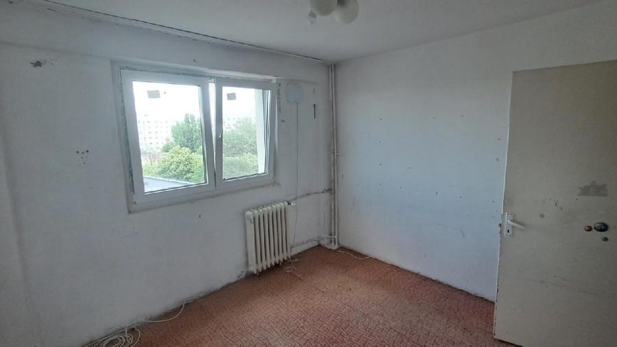 Apartament cu 2 camere semidecomandat în Sud