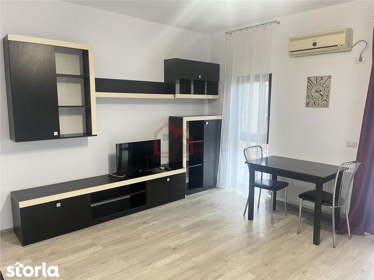 Apartament cu 2 camere decomandat, mobilat în Tei