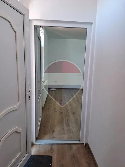 Spațiu comercial, de 50 mp, în Ultracentral