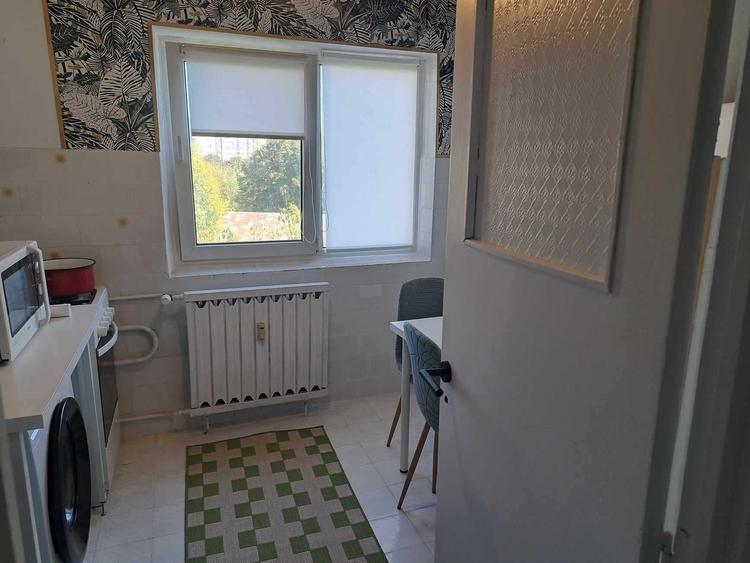 Garsonieră decomandată în Brâncoveanu