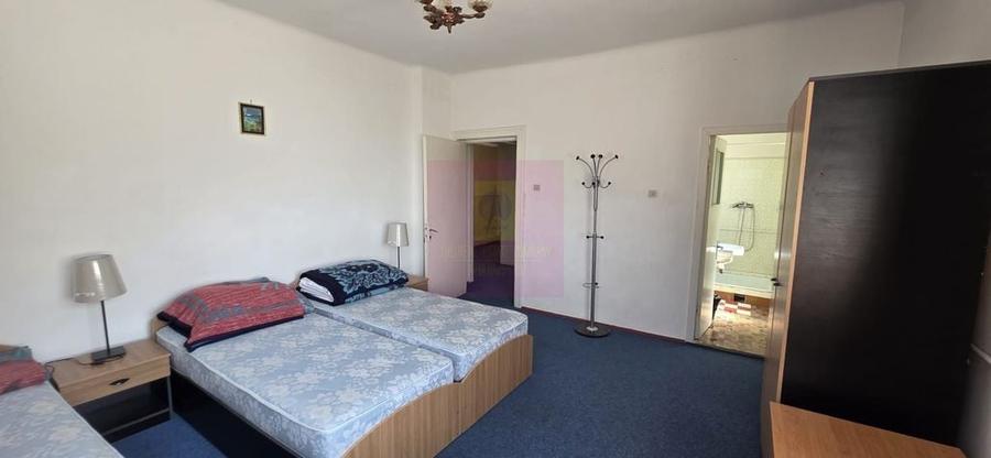 Casă cu 5 camere cu Teren 518 Mp în Central