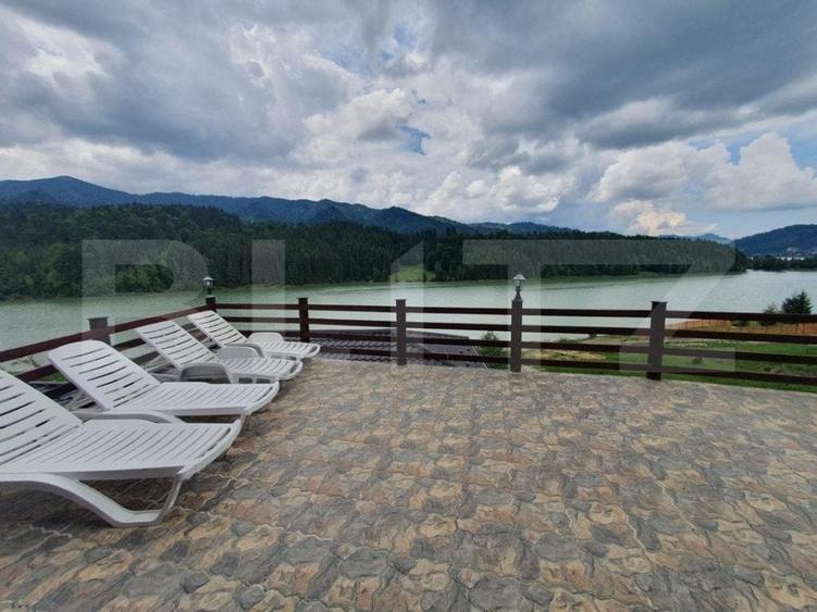 Casă individuală cu 5 camere cu Teren 1400 Mp în Nord