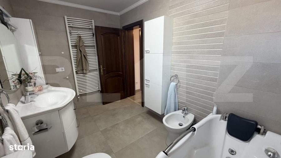 Casă cu 4 camere în Central