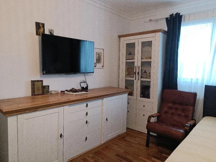Garsonieră decomandată în Central