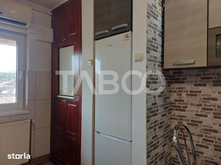Apartament spatios 49 mp 2 camere decomandate 2 balcone Cisnadie - 3