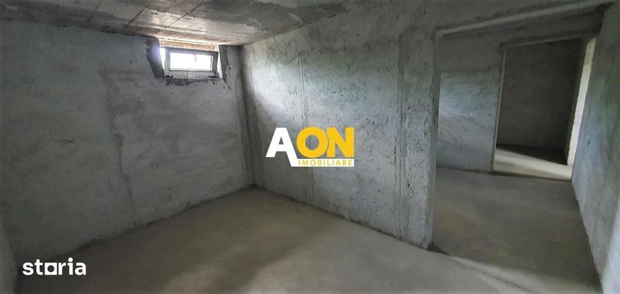Casă cu 4 camere cu Teren 300 Mp în Partoș
