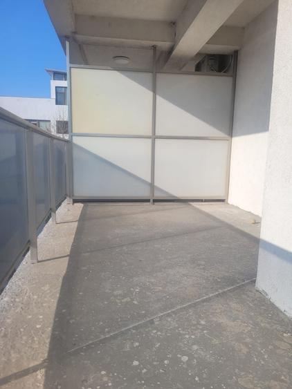 Apartament cu 3 camere decomandat în Faleza Nord