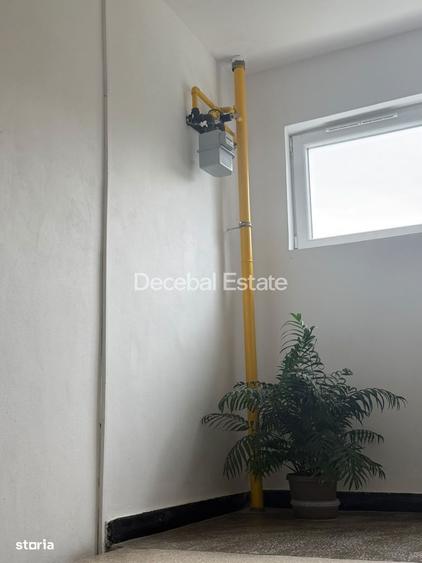 Apartament cu 3 camere semidecomandat în 1 Decembrie 1918