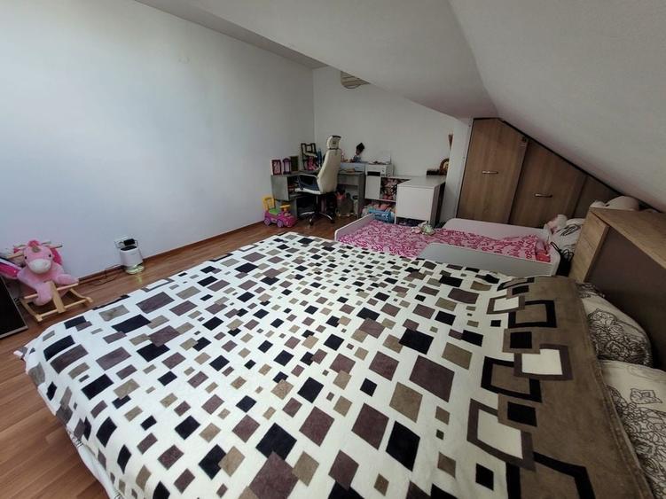 Apartament cu 2 camere nedecomandat în Central