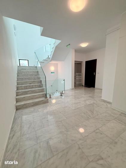 Apartament cu 2 camere în Centrul Civic