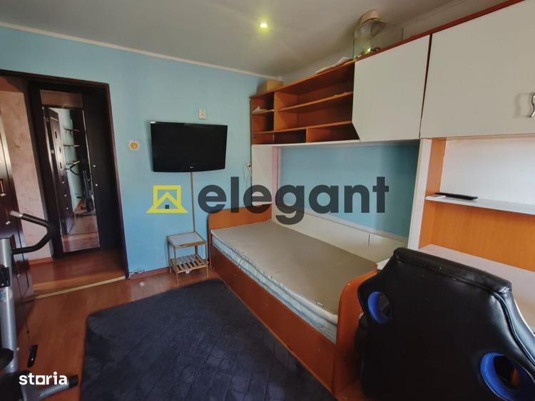 Apartament cu 3 camere decomandat, mobilat în Sărari