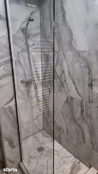Apartament cu 2 camere decomandat în Cornișa