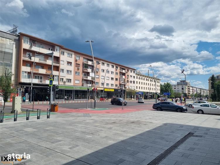 Spațiu comercial, de 335 mp, în Ultracentral