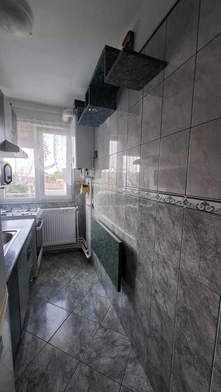 Apartament cu 2 camere nedecomandat în Brătianu